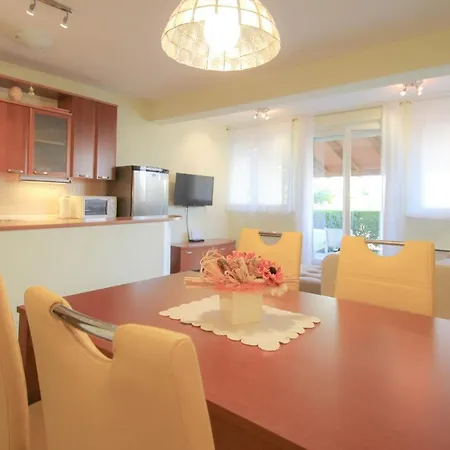 Apartment Roko Novigrad Istria